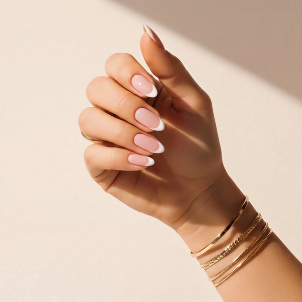 French Manicure (شفافة جزئيًا) — ملصقات أظافر دون مصباح UV