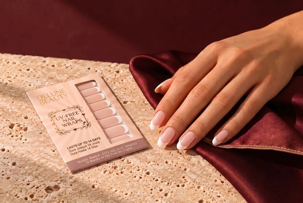ملصقات أظافر French Manicure